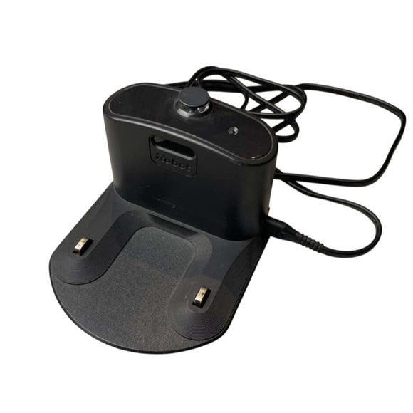 iRobot Roomba 690 robot vacuum - Picture 3 of 4